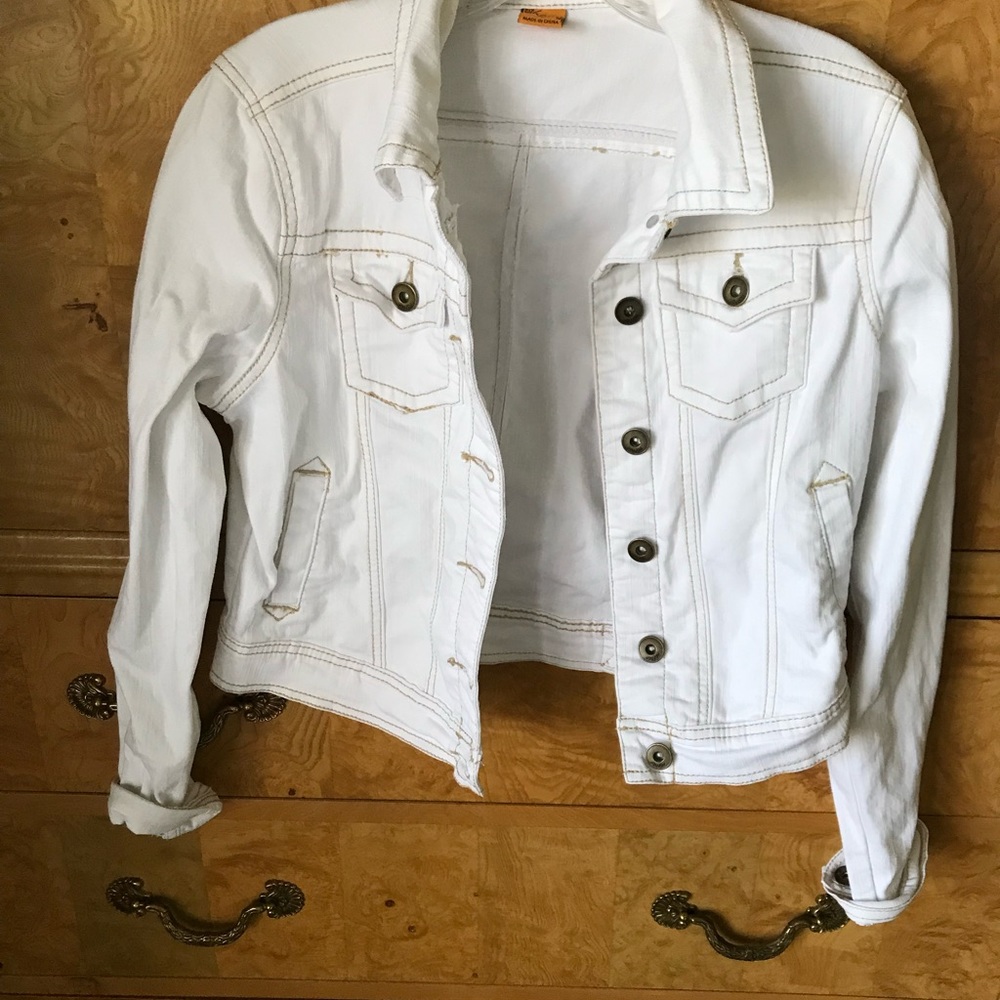 White Denim Jacket by Jou Jou. Womens size medium but fits small.